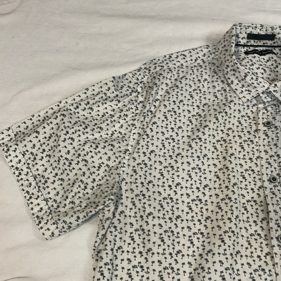 Saks Fifth Avenue Black Label Men’s Hawaiian Shirt Sleeve Casual Shirt Size XL - Picture 4 of 6